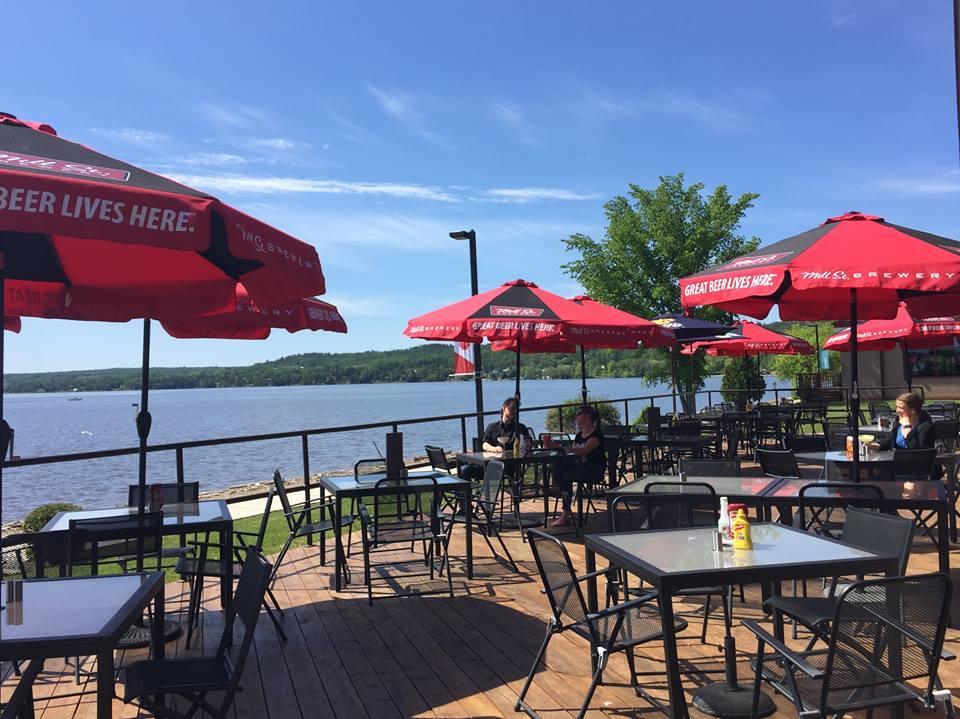 Waterfront Inn New Liskeard 外观 照片